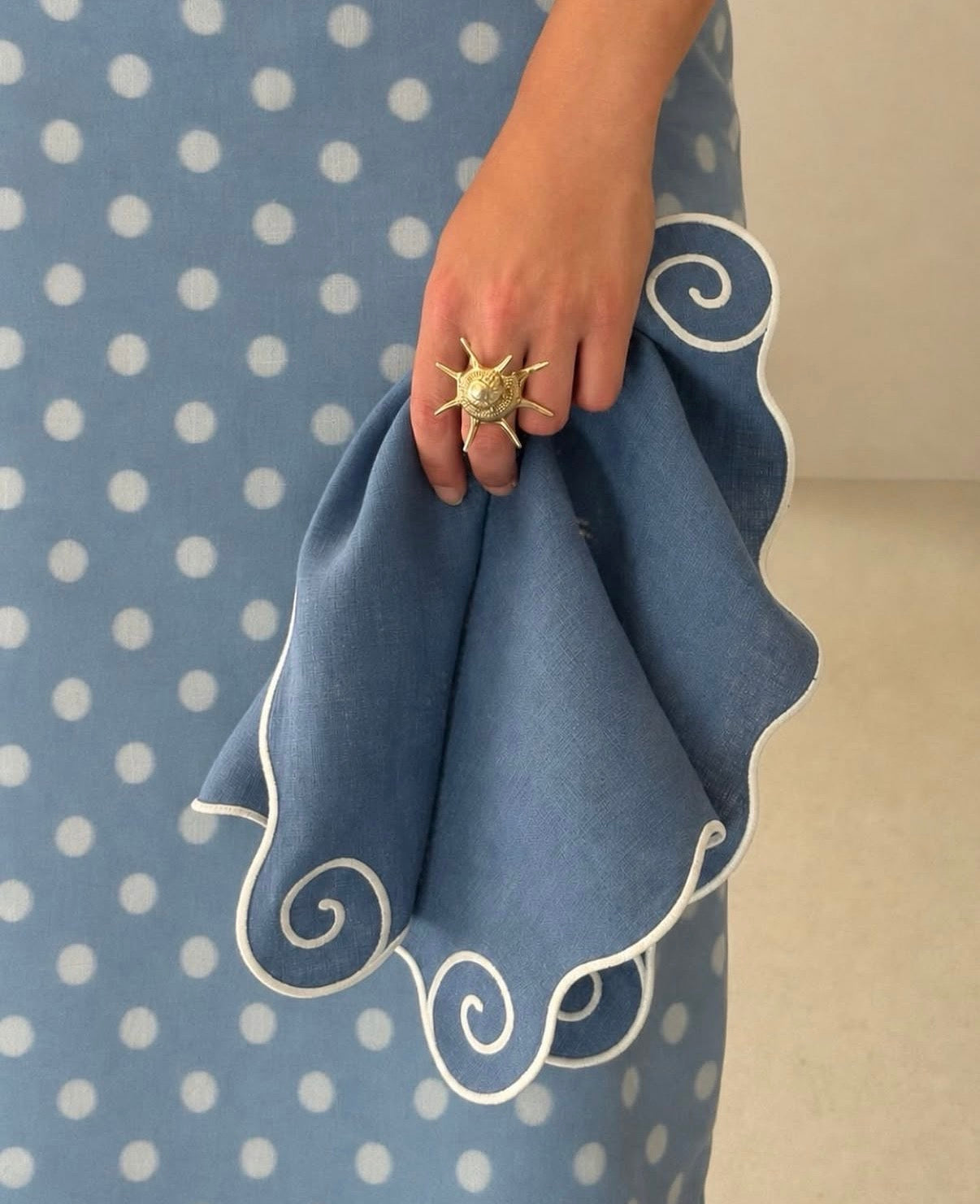 Broderede dækkeservietter, Bleu Poudré, sæt af 2 stk