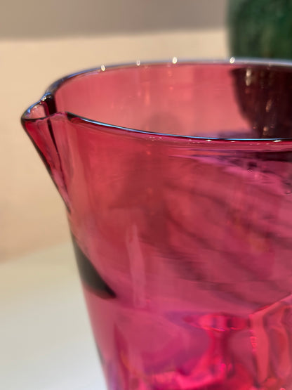 Mundblæst glaskande, Cherry