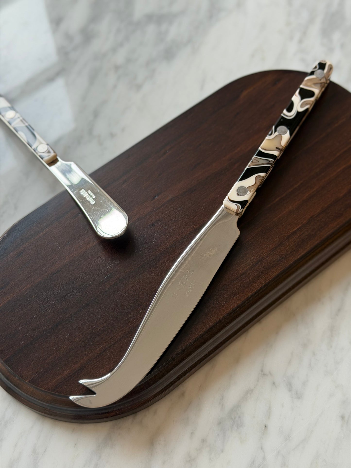 Ostekniv, Dune Black